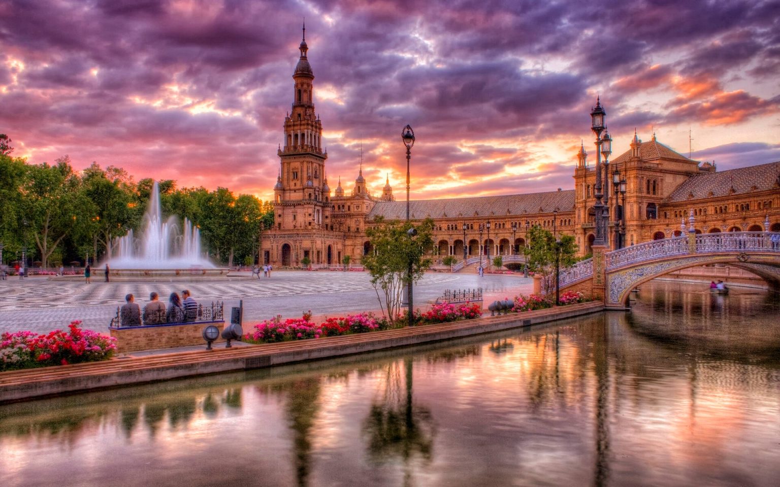 seville-city-sunset-mmcarjqd22x0tw2e
